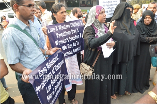 protest 3